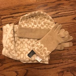coach hat and scarf set
